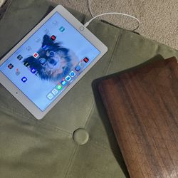 IPad Air 2 - 64GB - $70 obo