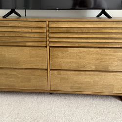 Horizontal/Wide 6 Drawer Dresser 