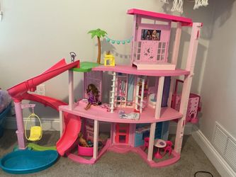 Barbie Dreamhouse