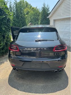 Porche macanne S 2016 great condition