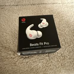 Beats Fit Pro 
