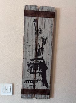 Statue of Liberty Rustic Wood Wall Art