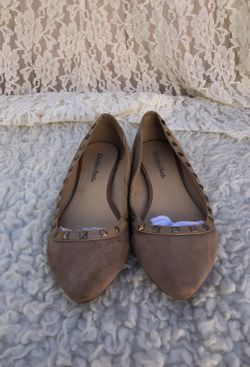 Nude studded flats