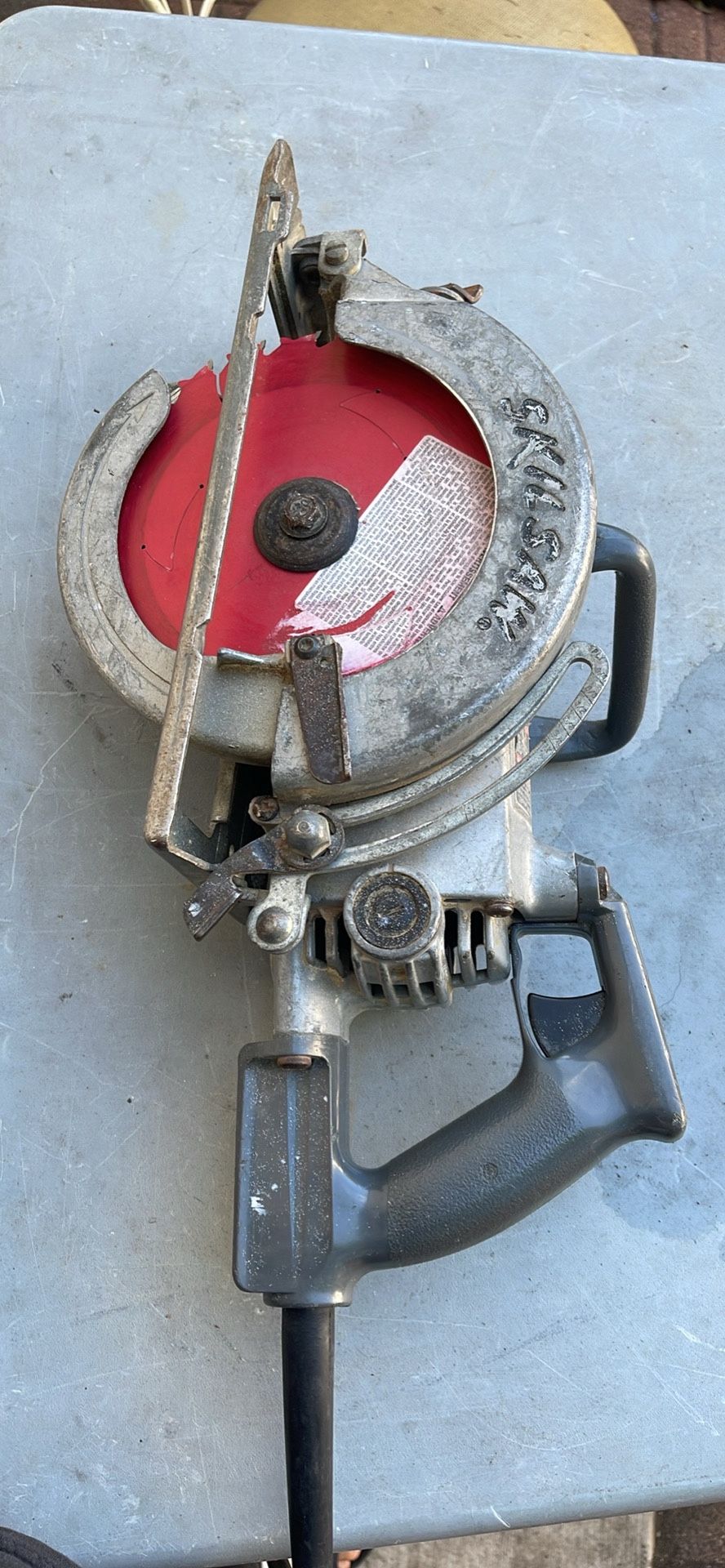 SKILSAW Professional Model HD77 WORM DRIVE 7 1/2" CIRCULAR SAW