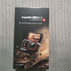Insta360 Ace Pro 2 + 2 Batteries