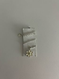 16” White Daisy BFF Necklace