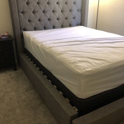 Queen Bed (no Mattress)
