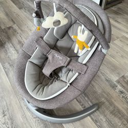 Nuna Leaf Grow Baby Swing