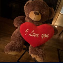 Valentine Giant Brown Teddy Bear With Heart. I Love You.