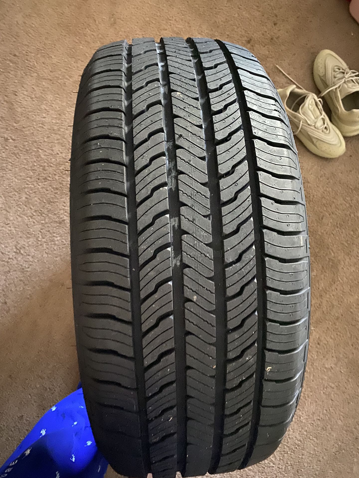 Ironman All Country Ht 20 Inch Tire 255/50R20 for Sale in Stone