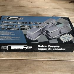 NEW Mr. Gasket Valve Covers #6854