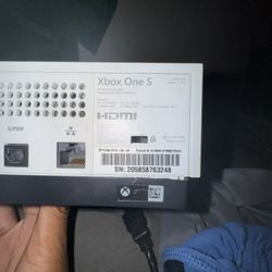 Xbox One S (500GB/1TB)   100$