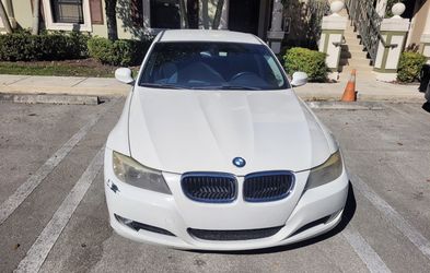 2011 BMW 3 Series