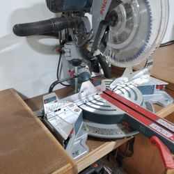 Bosch Gliding Miter Saw