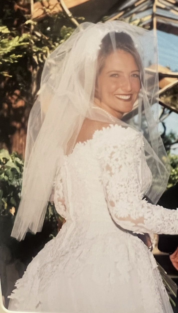 Renée Strauss Wedding Dress In Vail/tule Skirt long train