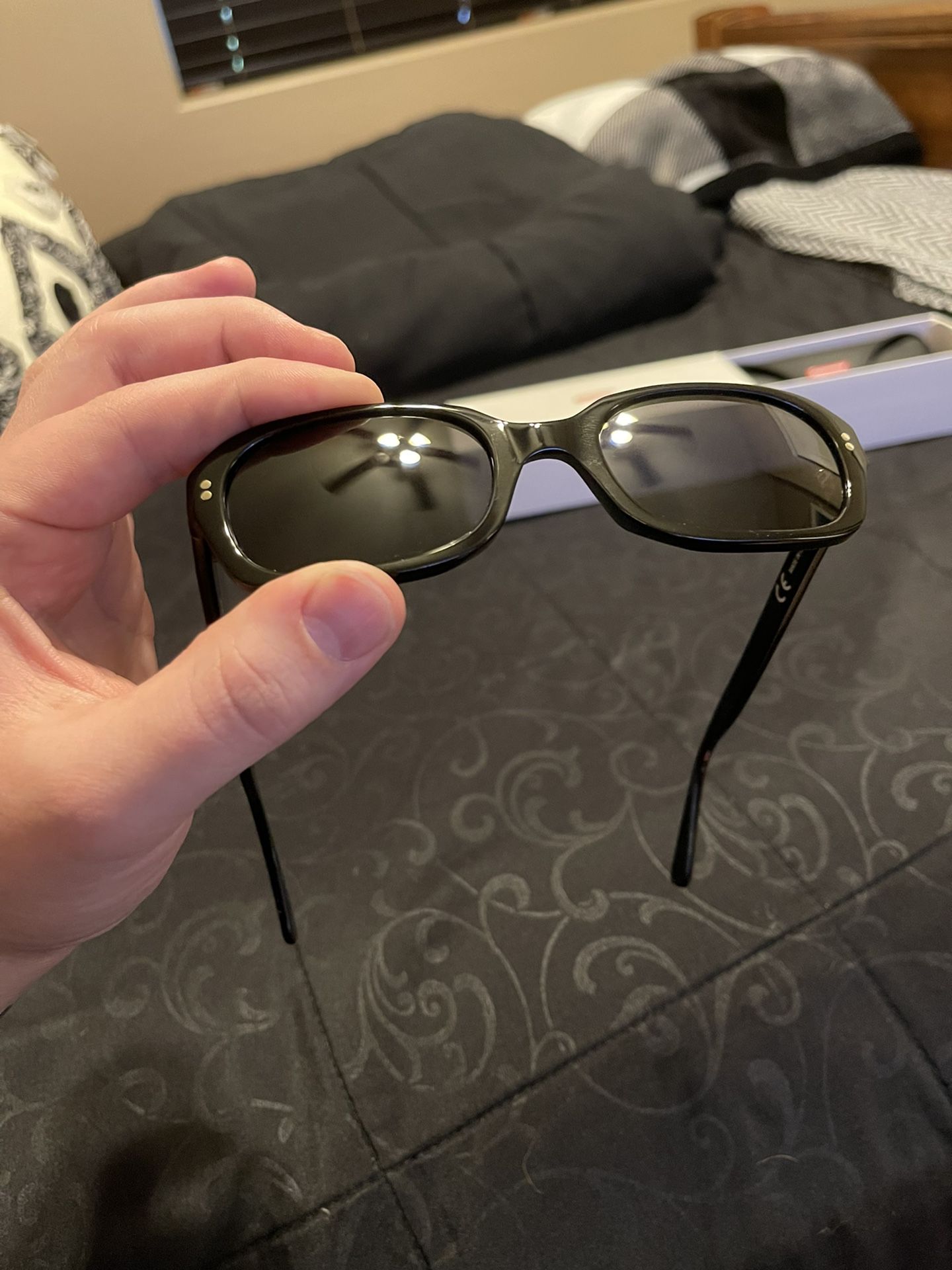 いラインアップ Supreme シュプリーム サングラス sunglasses Vega サングラス/メガネ