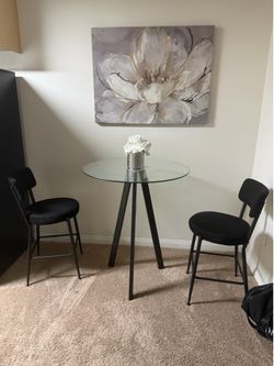 Kitchen table