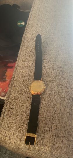 14k gold woman’s watch