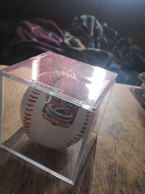 Busch Stadium Final Season Ball