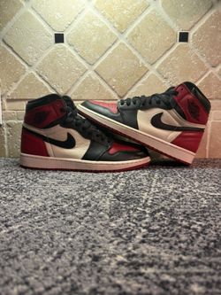 -Jordan 1 “Bred Toe” -Size 9.5M -Rep Box -Used -Shipping available -Dm for more info