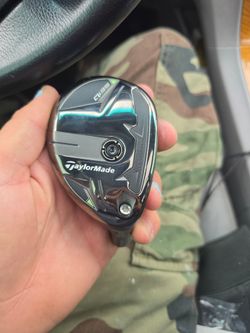 TaylorMade qi35 3 wood  Club Head