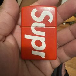 Supreme Zippo