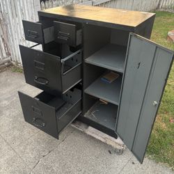 Army Metal Cabinet $95