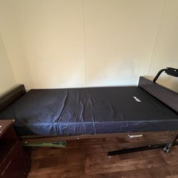 Adjustable Home-Care Bed – Excellent Condition – Like New Mattress Included