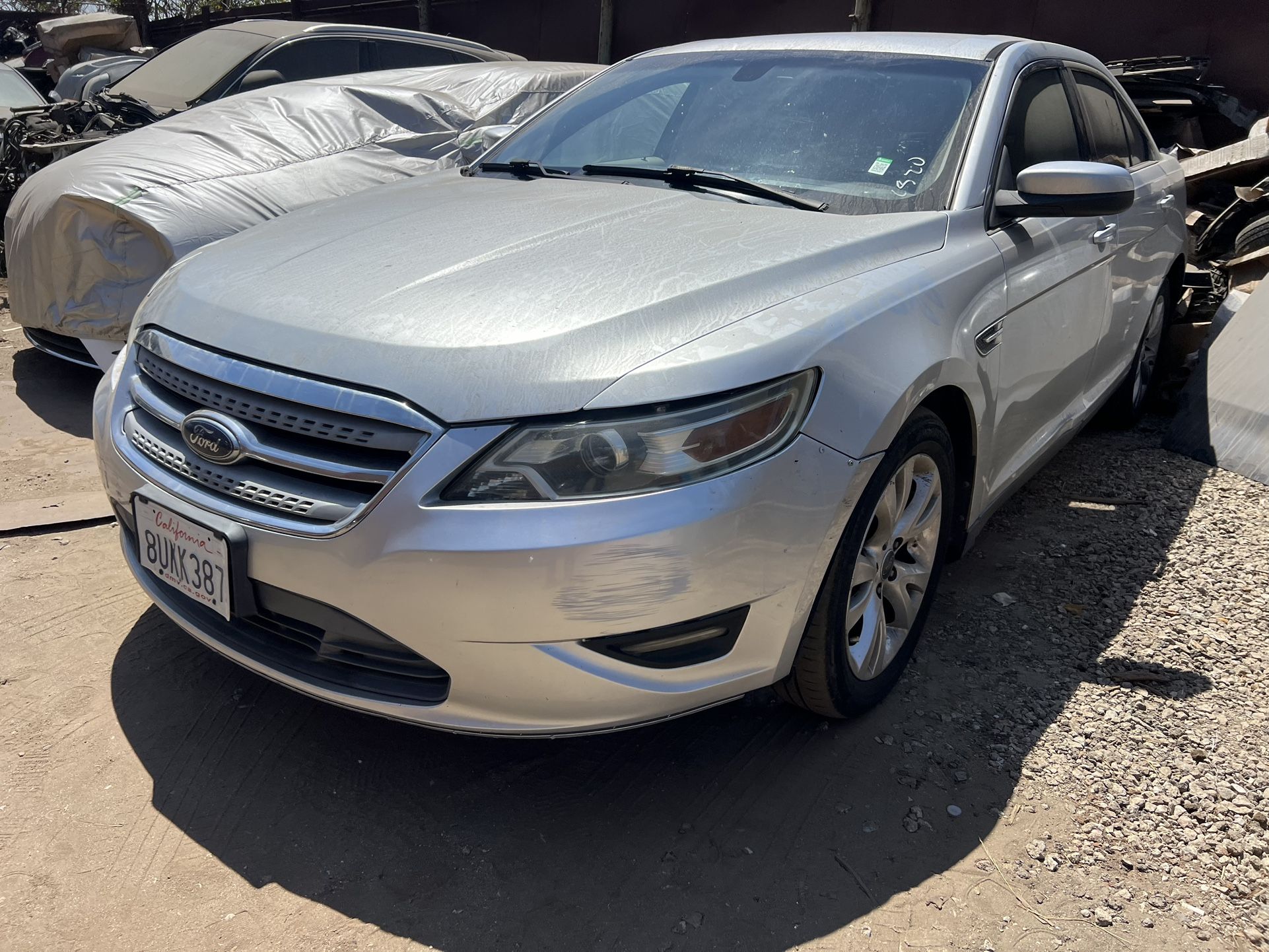 2010 Ford Taurus