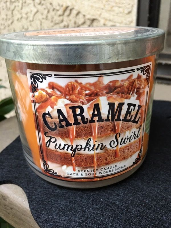 Caramel Pumpkin Swirl 3-wick Bath & Body Works Candle