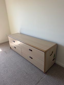 Free Dresser