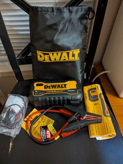 DeWalt Jump Starter