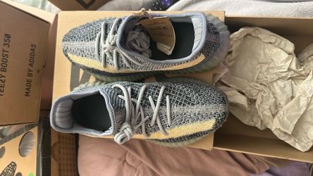 Ash Blue Yeezy 350 Boost Size 7.5