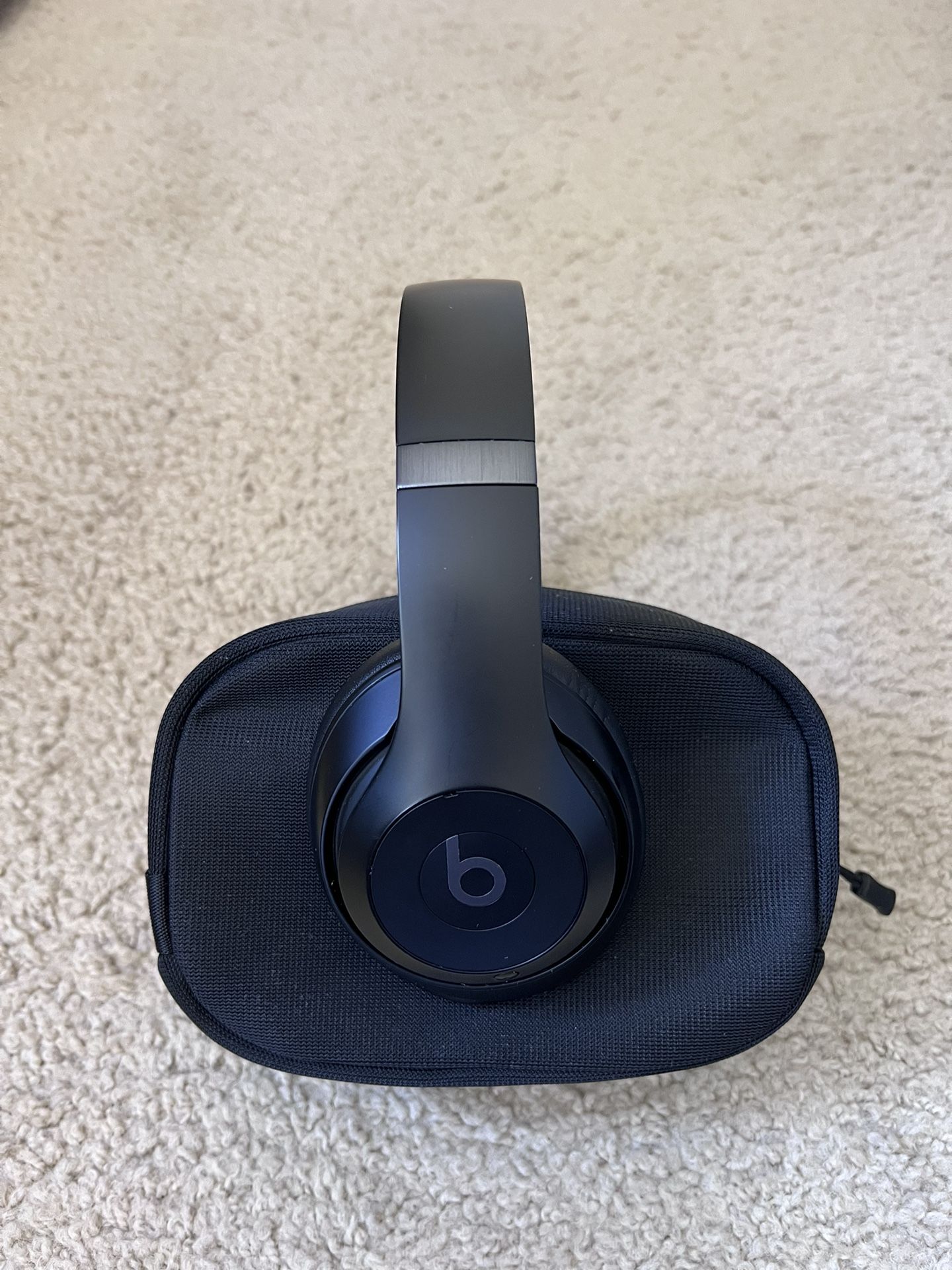 Beats Studio Pro Wireless Headphones – Noise Cancelling