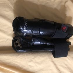 *** Karate Martial Art Gloves ***