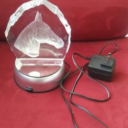 LOOK.Crystal horse & 7 LED 4" Light Stand  Night Light Rotating Base .BEAUTIFUL.