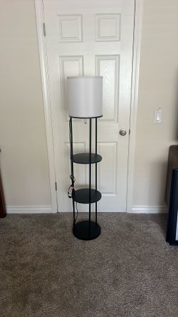 Floor lamp