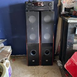 Amplificador Y Bocinas