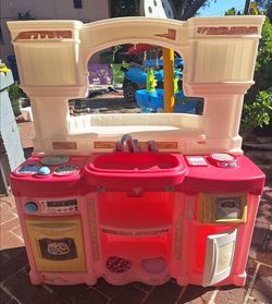 Atep2 Baby-toddler play kitchen $30