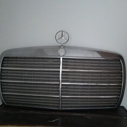 MERCEDES Benz Grill