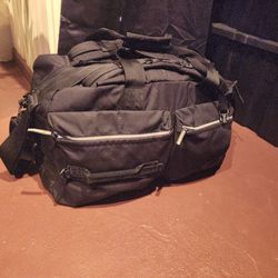 Oakley Duffel Bag/Backpack 50L Black