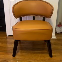 Set of 2 Brown Accent Chairs