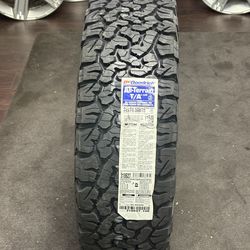 33/10.50/15 new tires BFGOODRICH set of 4