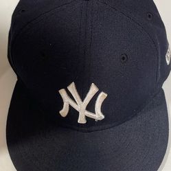 Yankees Baseball Hat 6 3/4