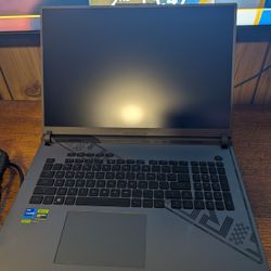 ASUS ROG Strix 18 in (1TB SSD, Intel Core i9 13th Gen 5.00 GHz, 16 GB RAM) Laptop - Gray (G814JZ-G18.I94080)