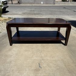 Coffee Table + Side Table 
