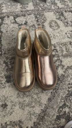 Girls Boots