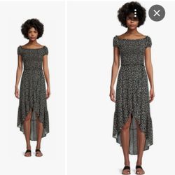 No Boundaries Skirt And Top 