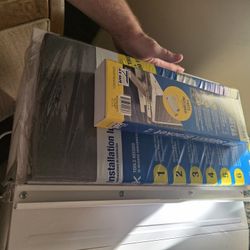 AC Unit & Bracket