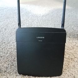 LINKSYS EA6100 AC1200 DUAL-BAND WI-FI ROUTER